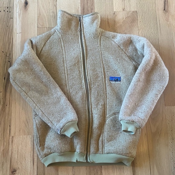 Patagonia Other - Vintage 1980 Patagonia men’s M pile full zip jacket